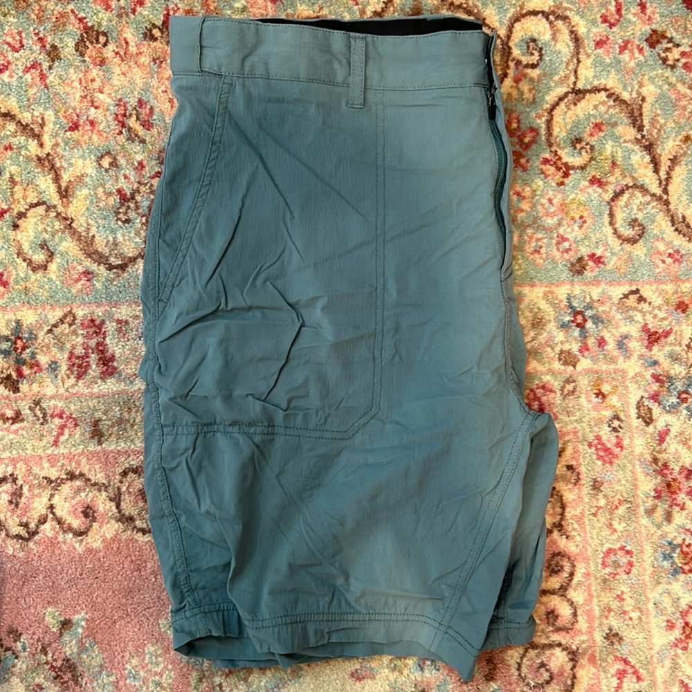 Men’s Marsh Wear Shorts, size 38